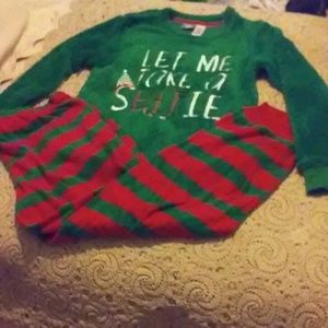 Christmas 2-pc Pajama Set 🎄